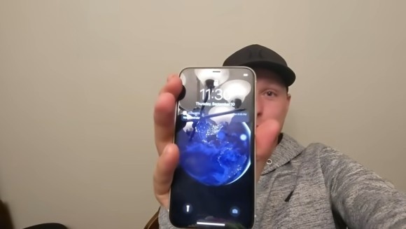 半年間湖に沈んでいたiPhoneを発見！にもかかわらず正常に起動していた件（カナダ）