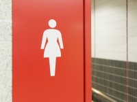 なんで一緒にトイレ……!?　男性には全く理解できない女性の不思議行動