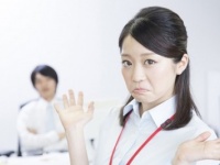 ムカムカが止まらない！　女性が上司のマネジメントのできなさ加減にムカついたエピソード4つ