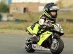 ２歳のバイクと４歳のカート、ちびっこレースの域を超えてた！