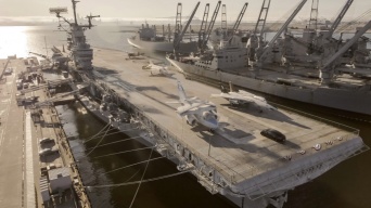 ポルシェのTaycanが米航空母艦で0-90-0マイルのテスト走行を実施