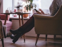 【心理テスト】突然時間が空いたら何をする？　「あなたの依存度」