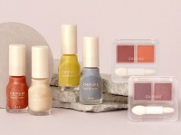 ちふれの「ツイン カラー アイシャドウ 」「ネイル エナメル」に秋冬の新色がそれぞれ登場