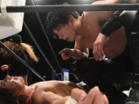 高橋ヒロムを挑発するYOH