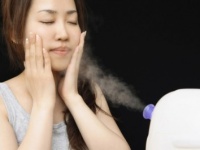 肌がしっとり＆うるおいUPで効果アリ！　本当によかったお家で使える美顔器4つ！