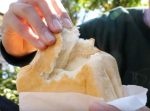 【はいじぃ迷作劇場】パン屋激戦区で見つけた王様級に旨いパン！【佐久間一行＆はいじぃ】