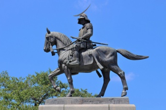 伊達政宗騎馬像（Takeshi KOUNOさん撮影、Flickerより）