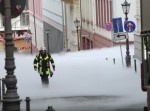 【ドイツ】街に二酸化炭素がぶちまけられた！　幻想的にアブない光景