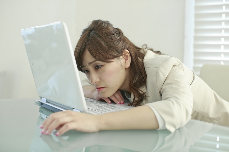 「学生気分が抜けてないなぁ」と思われてしまう新入社員の特徴