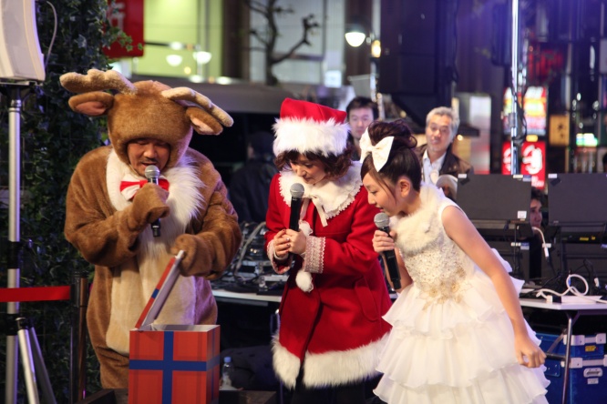 渋谷MODI マインクラフトクリスマスツリー