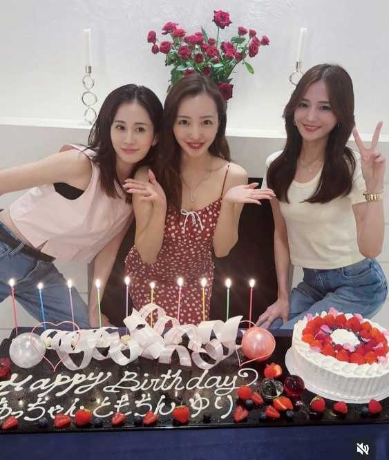 Instagram:前田敦子(@atsuko_maeda_official)より