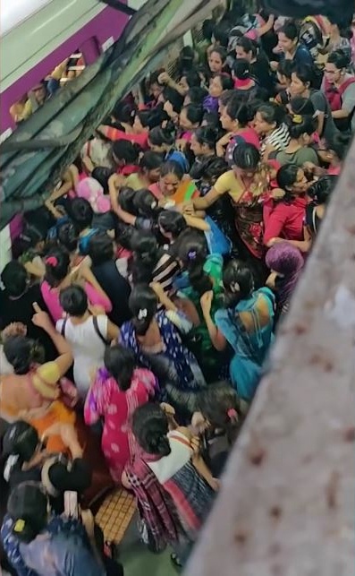 インドの女性専用車両