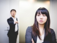 考え方、古すぎる！　女子が「時代遅れ」だと感じた男子・5選