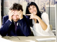 「気が利かない女性」の特徴～気が利く女性になるためには？～