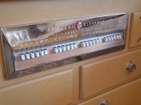 新品、ただし60年落ち！1950年代から未使用のキッチンがかわいすぎる