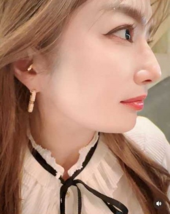 Instagram:安西ひろこ(@hiroko_anzai_)より