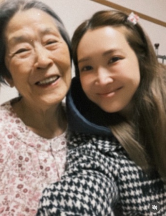 Instagram:紗栄子(@saekoofficial)より