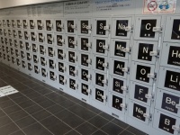 1番から「水兵リーベ...」の順に配置（提供：名古屋市科学館）