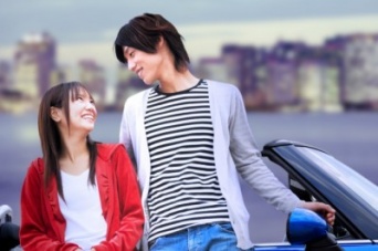 アラサー男性セレクト！　ハズレなし「ドライブデートで聴きたいBGM」って？