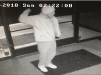 侵入成功！うれしくなってつい踊ってしまった犯罪者のダンスを監視カメラがとらえていた（アメリカ）