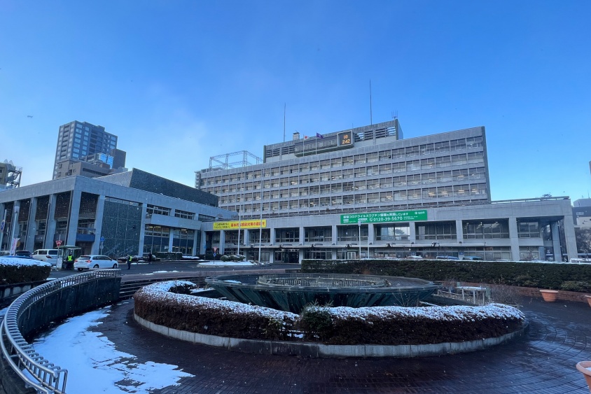 校内で『複数人・盗撮』　市立中学校教諭(30代)懲戒免職　教諭は「日頃のストレスからやってしまった」