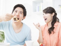 うわ、クチャラーきもっ！　不快な食事の仕方・6パターン