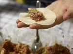 １日２０００個の餃子を作っていた芸人が教えてくれる「美味い餃子の作り方」