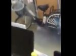 電気アシスト付き自転車のバッテリーが…　予想以上の大爆発！！
