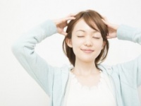 コレでスッキリ！　「頭が凝っている」と感じたときの対処法4つ