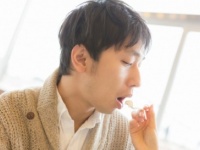 男性が彼女と「絶対シェアしたくない」食べ物5つ