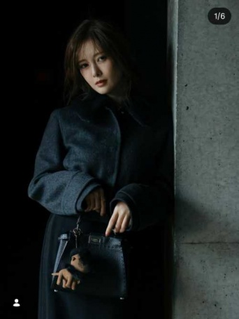 Instagram:白石麻衣(@m.shiraishi.official)より