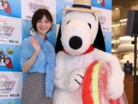 倉科カナ、スヌーピー※撮影時のみ特別にマスクを外しています
