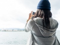「お金や時間を投資したな」と思う趣味や好きなモノって？　「英会話。6年間通っている」「合コン。お金よりも時間を投資」
