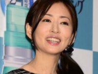 松雪泰子