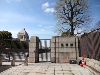 ​野々村議員が初公判で地方裁判所欠席。地方議員になった芸能人