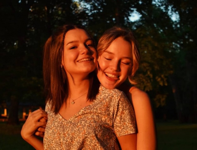 同じ匂いは友を呼ぶ。体臭が似ているもの同士が引き寄せられるという研究結果