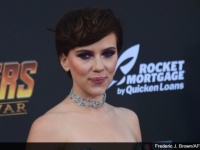 スカーレット・ヨハンソンがブラック・ウィドウの映画化の噂に言及「おそらく非常に特別な作品になる」