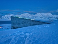 北極圏スヴァールバル諸島で観測史上最高気温21.7度を記録（ノルウェー）