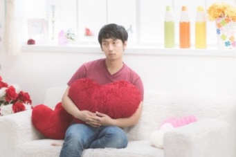 夢中になってくれる!?　彼氏に友達がいないメリット＆デメリット