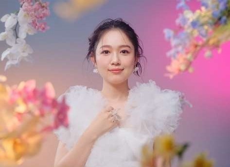 Instagram:西野カナ(@kananishino_official)より