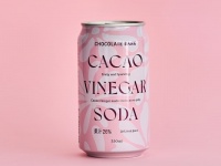 ノンアル×お酢でヘルシー。チョコレートブランドが作る「カカオビネガーソーダ」