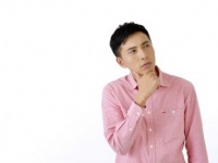 その行動、いますぐストップ！　男子に「生理中なのかな？」とバレる女性の言動