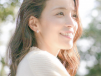 知念里奈の公式Instagramより　https://www.instagram.com/rinachan29/