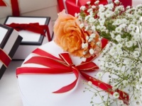 ママ400人に大調査！　「結婚記念日にもらってうれしかった物」とは？　3位「ケーキ」