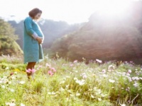 セックスから受精、着床までの日数と着床時期に見られる症状