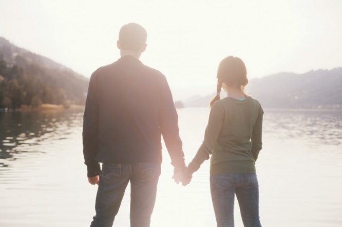 iStock_000037968016_Small