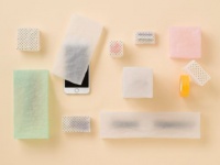 覆うだけで、小物が優しく柔らかい存在に！『霧の蓋 ミニ』発売中