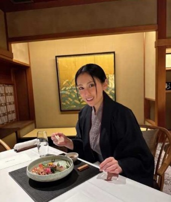 Instagram:雛形あきこ(@akiko_hinagata)より