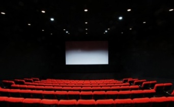 女子に気ーつかってない？　映画デートで男子が本当に観たいジャンルTOP10