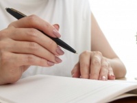 〝手書きあるある〟に10万人大共感　「突っ伏して」と書こうとしたら...愉快な〝バグ〟がコチラです